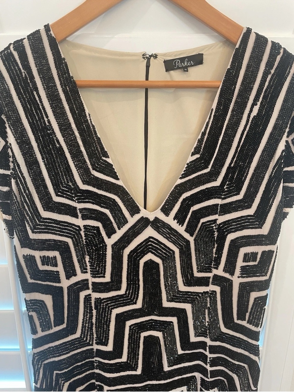 Parker Black and White Beaded Geometric Sequin V-Neck dress. Gorgeous. Size 10